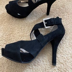 Black velvet Michael Kors heels